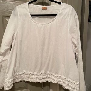 White boutique blouse